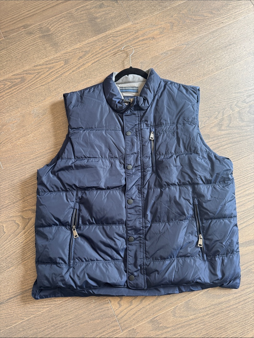 Orvis Men's Navy Quilted Vest with Zip Pockets
